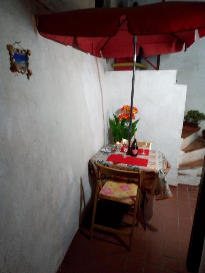 Al Mare, Al Sole, Si', Ma Nella Casa Del Minatore بوجيرو المظهر الخارجي الصورة