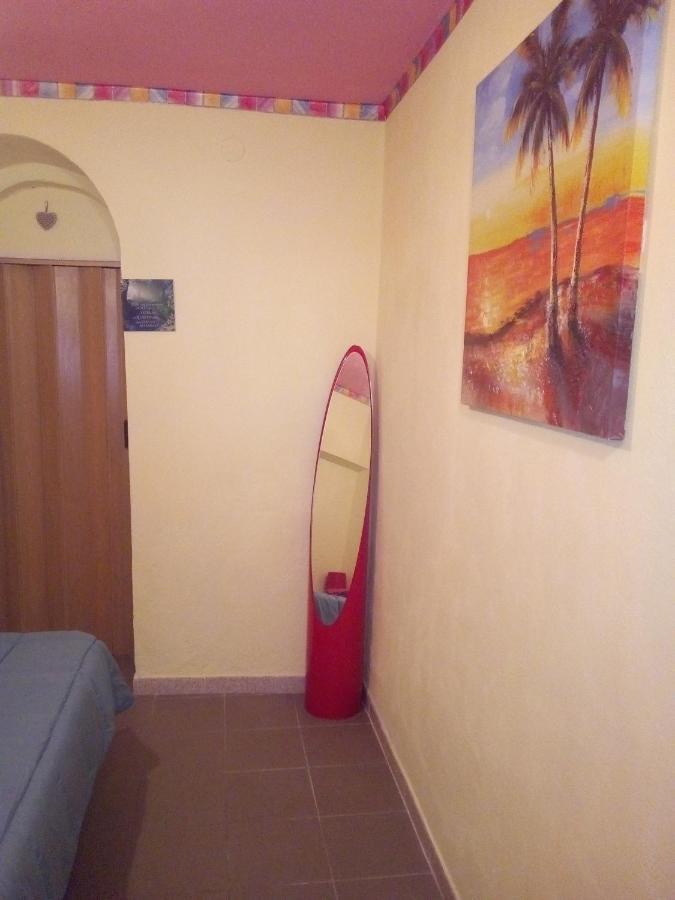 Al Mare, Al Sole, Si', Ma Nella Casa Del Minatore بوجيرو المظهر الخارجي الصورة