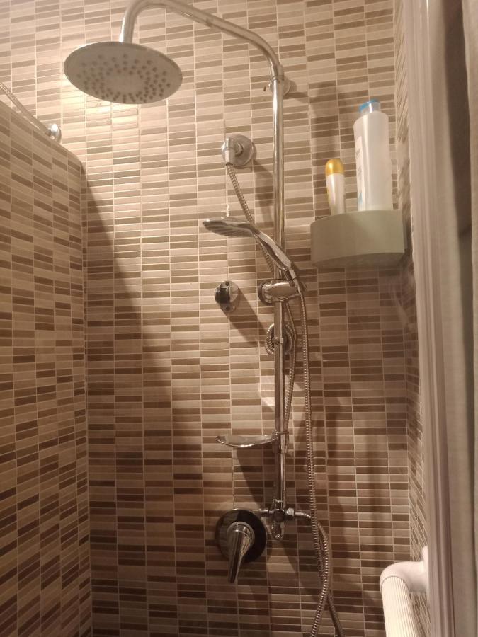 Al Mare, Al Sole, Si', Ma Nella Casa Del Minatore بوجيرو المظهر الخارجي الصورة