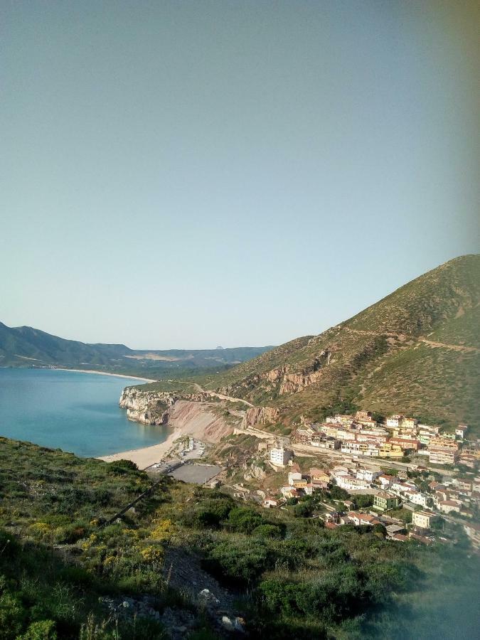 Al Mare, Al Sole, Si', Ma Nella Casa Del Minatore بوجيرو المظهر الخارجي الصورة